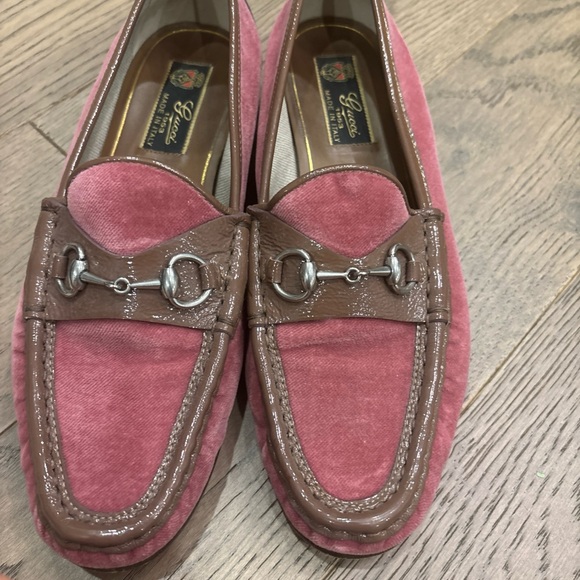 Gucci Pink and Brown Loafers with Silver Accents - Picture 2 of 7